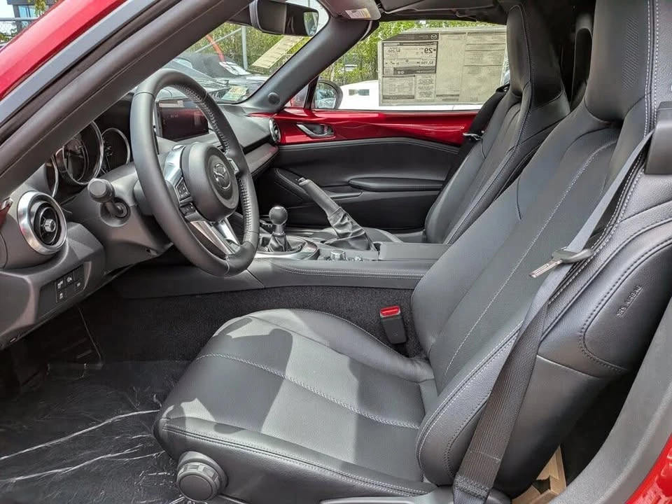 2026 Mazda ND MX-5 Miata - Image 14 of 20
