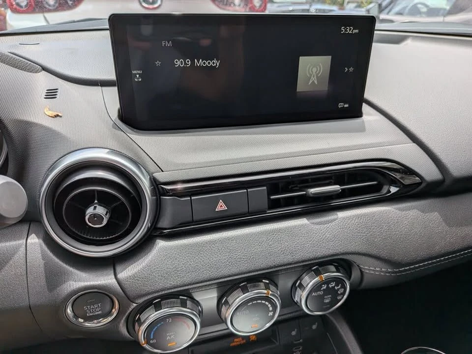 2026 Mazda ND MX-5 Miata - Image 15 of 20
