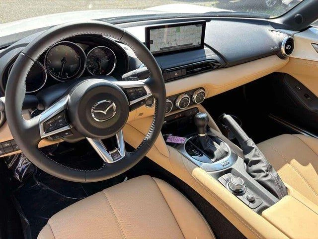 2026 Mazda ND MX-5 Miata - Image 13 of 20