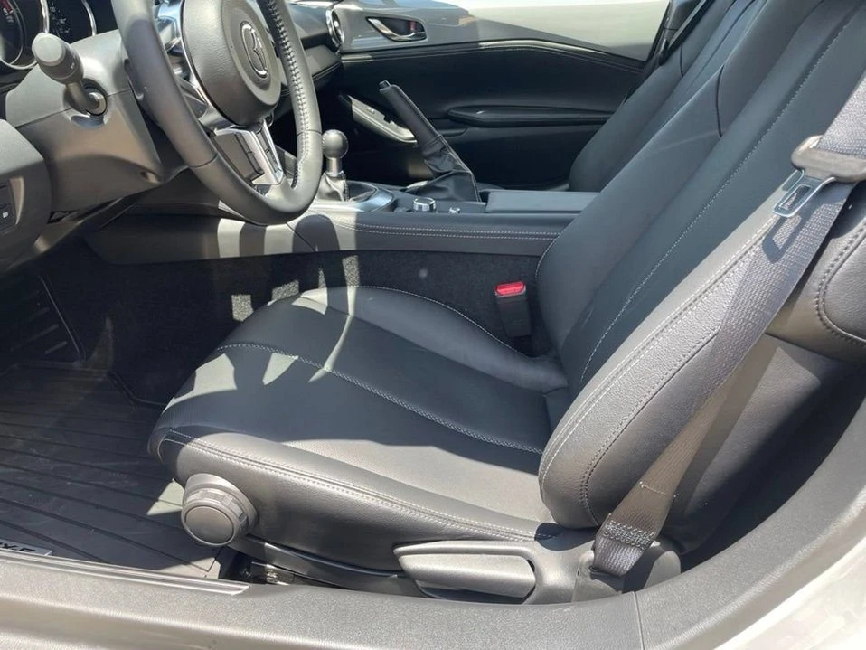 2026 Mazda ND MX-5 Miata - Image 9 of 10