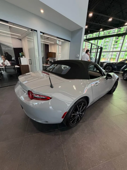 2026 Mazda ND MX-5 Miata - Image 6 of 14