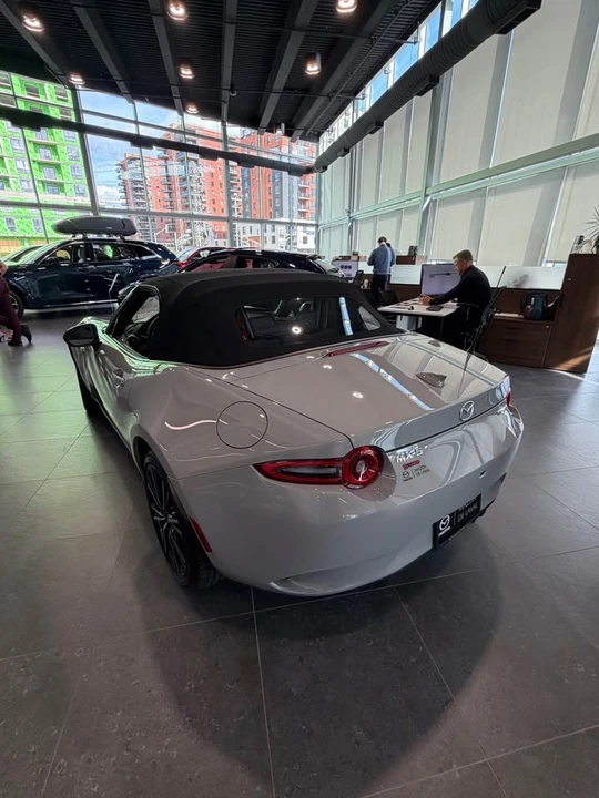 2026 Mazda ND MX-5 Miata - Image 4 of 14