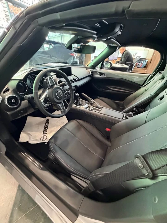 2026 Mazda ND MX-5 Miata - Image 7 of 14