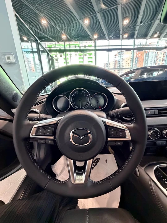 2026 Mazda ND MX-5 Miata - Image 8 of 14
