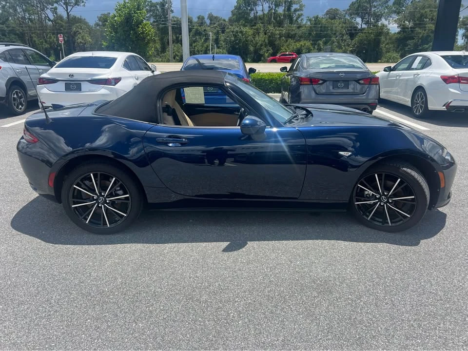 2026 Mazda ND MX-5 Miata - Image 4 of 13