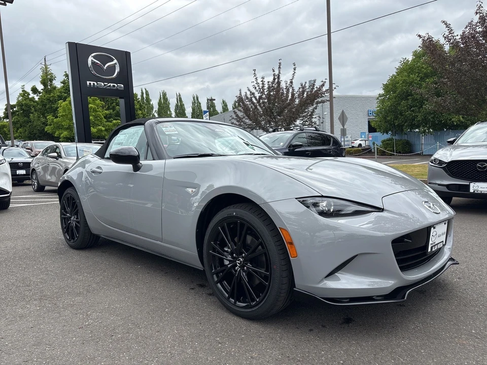 2026 Mazda ND MX-5 Miata - Image 4 of 23