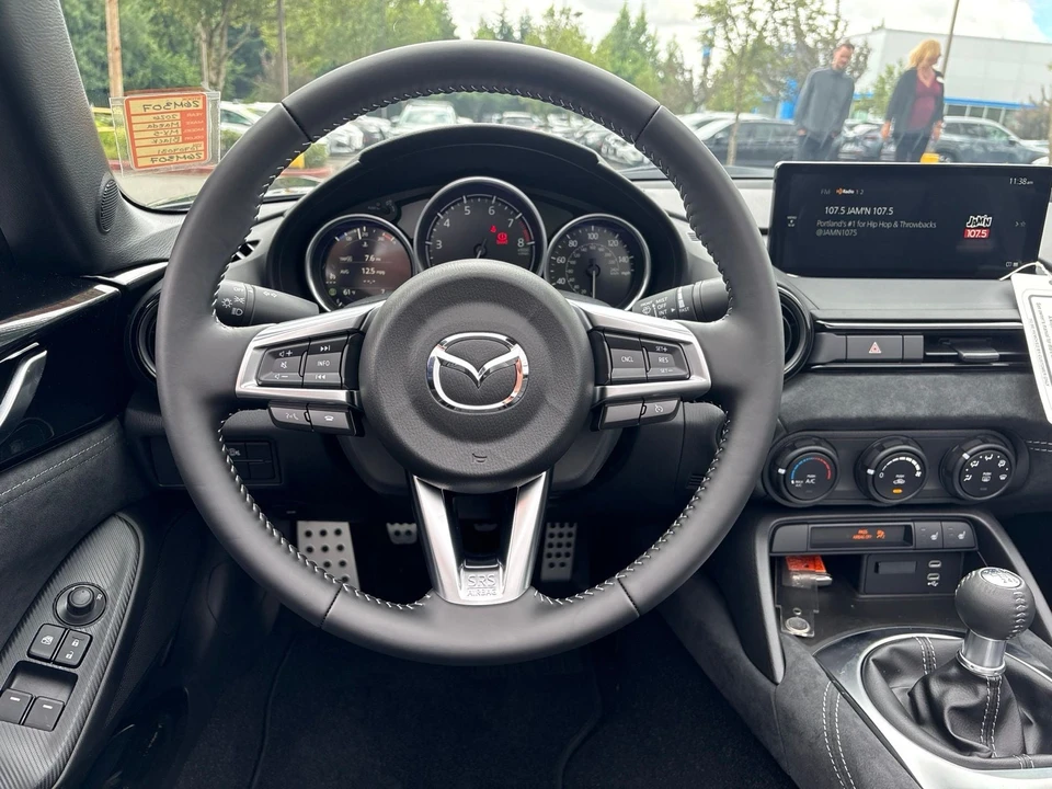 2026 Mazda ND MX-5 Miata - Image 14 of 24
