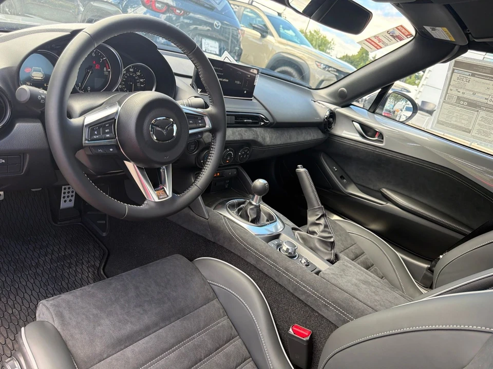 2026 Mazda ND MX-5 Miata - Image 5 of 25