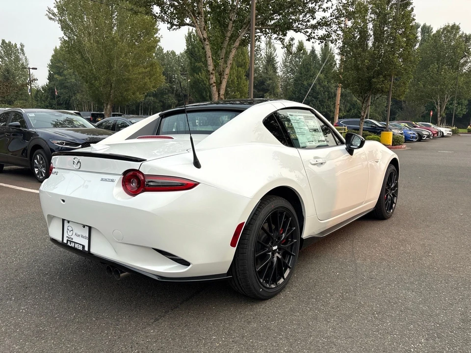 2026 Mazda ND MX-5 Miata - Image 3 of 22