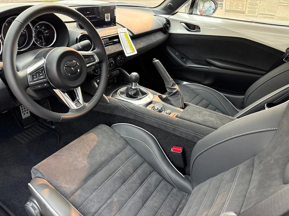 2026 Mazda ND MX-5 Miata - Image 7 of 22