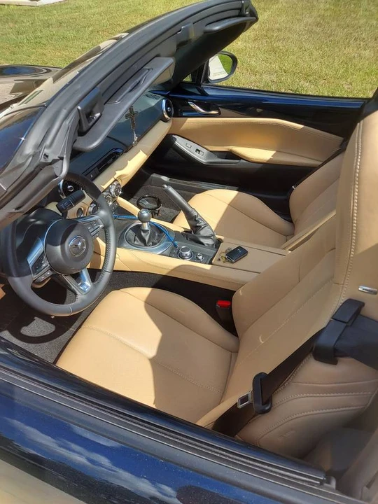 2026 Mazda ND MX-5 Miata - Image 5 of 11