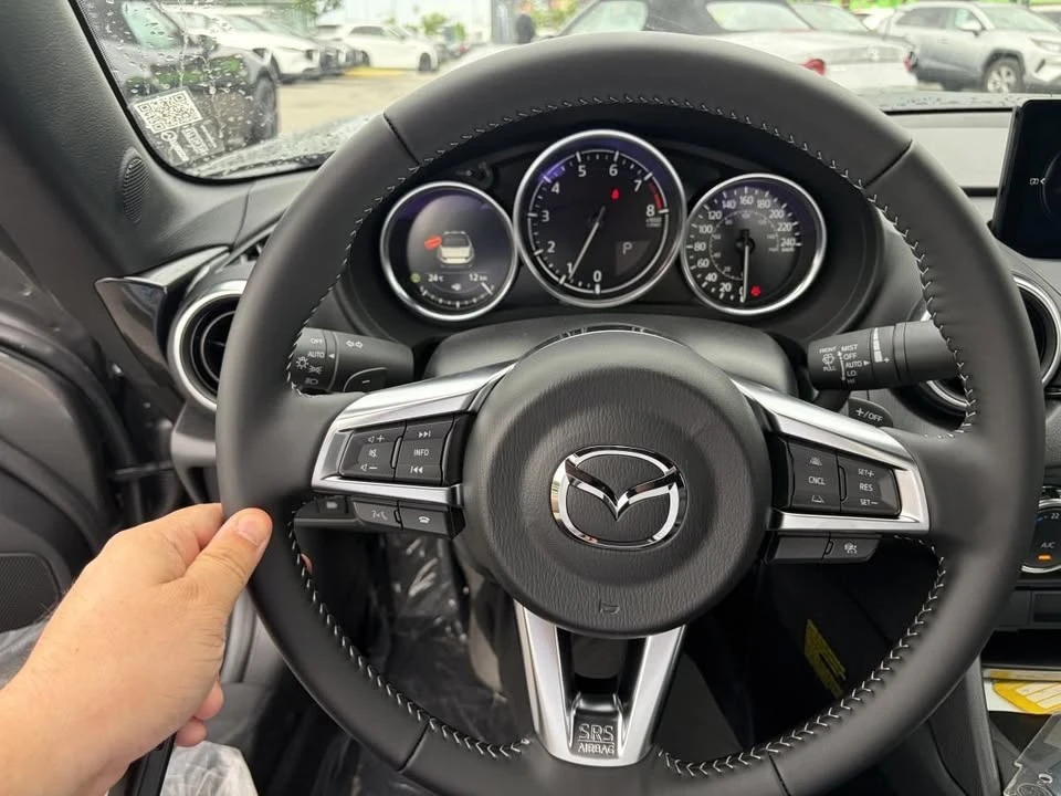 2026 Mazda ND MX-5 Miata - Image 10 of 10