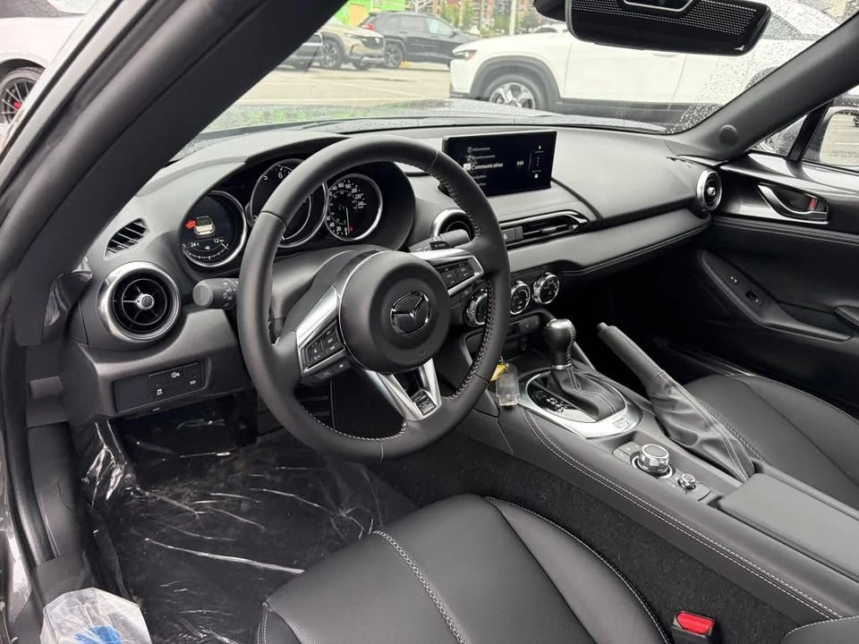 2026 Mazda ND MX-5 Miata - Image 9 of 10