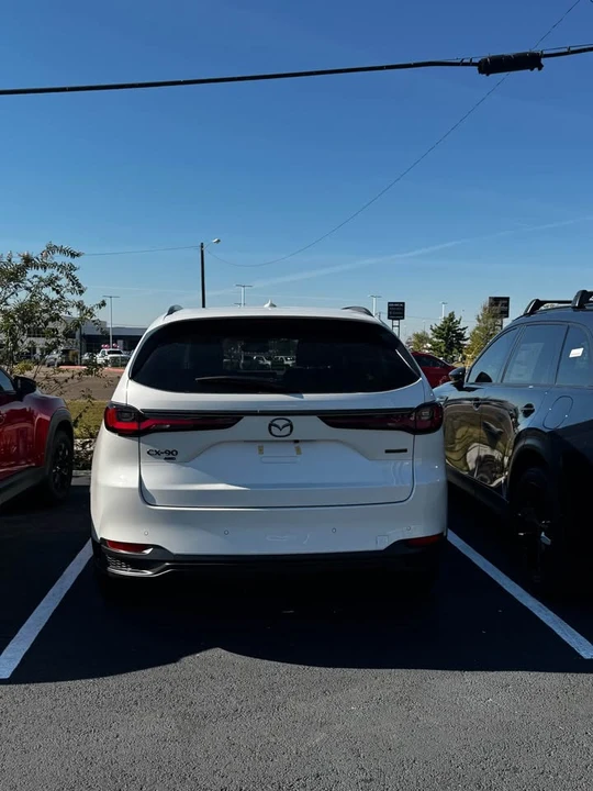 2026 Mazda CX-90 - Image 3 of 3