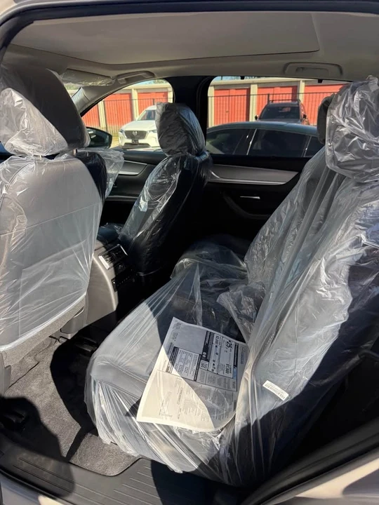 2026 Mazda CX-90 - Image 7 of 10