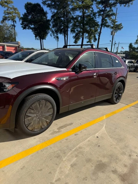 2026 Mazda CX-90 - Image 2 of 11