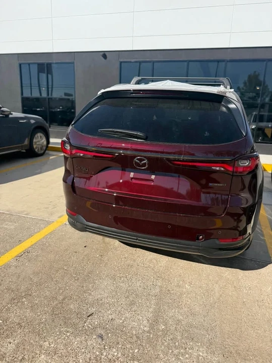 2026 Mazda CX-90 - Image 4 of 11