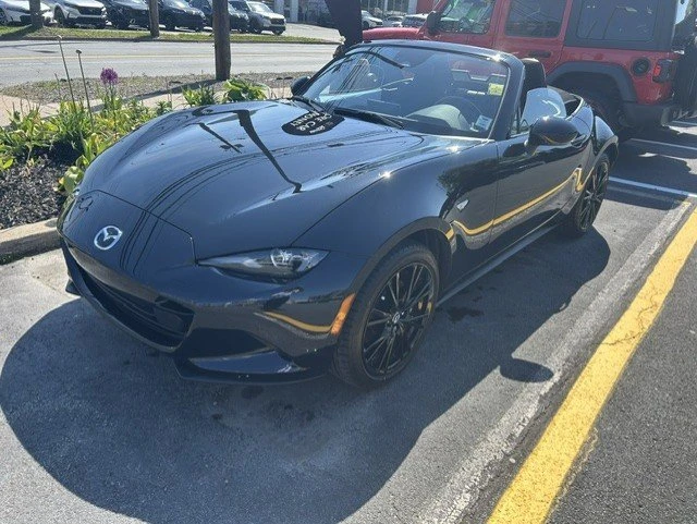 2026 Mazda ND MX-5 Miata - Image 2 of 9