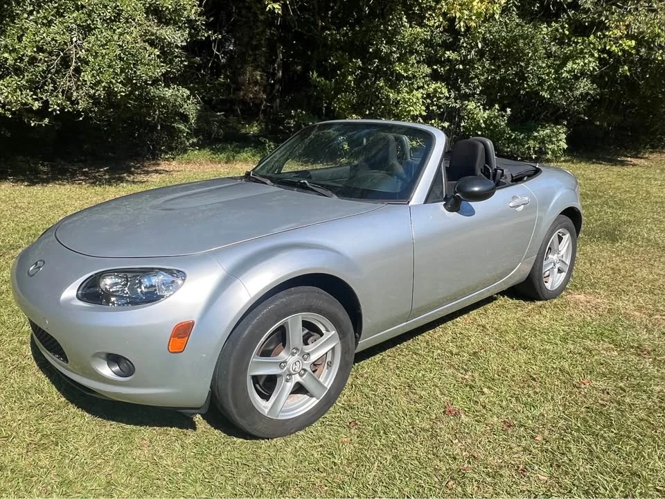 2026 Mazda ND MX-5 Miata - Image 6 of 14