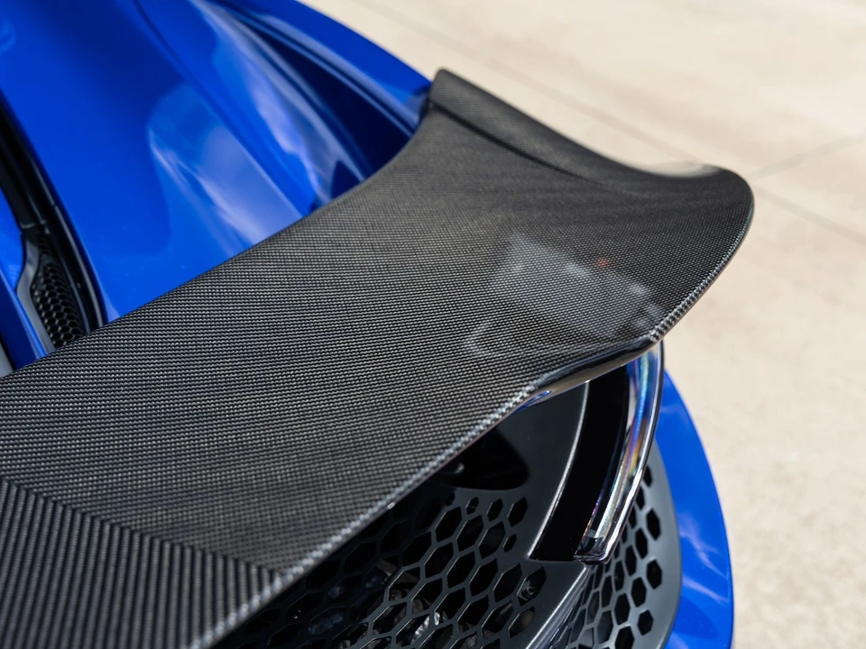 2026 McLaren 750S - Image 17 of 31