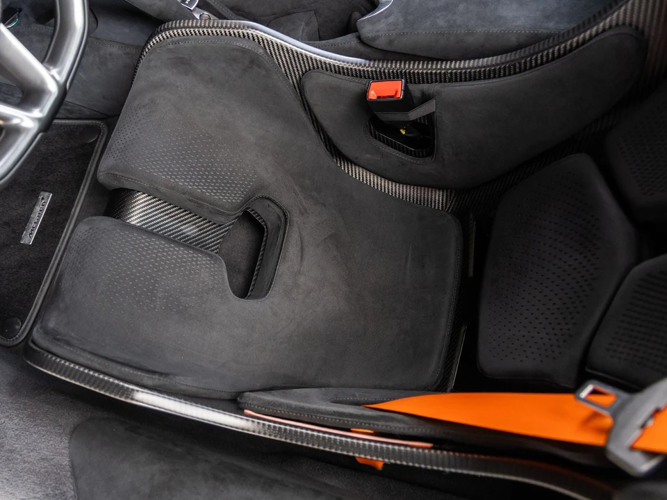 2026 McLaren 750S - Image 31 of 31
