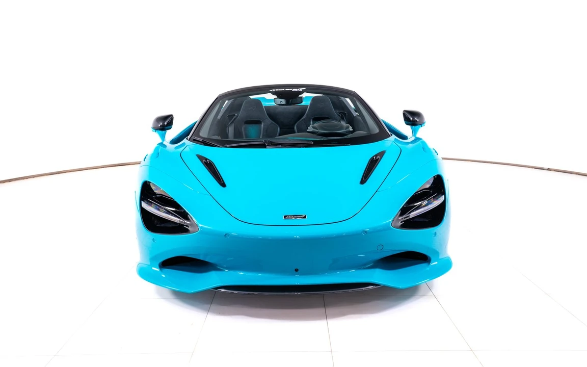 2026 McLaren 750S Spider - Image 10 of 25