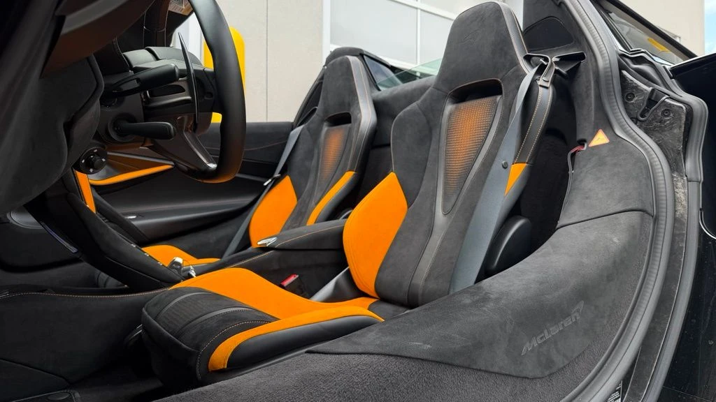 2026 McLaren 750S Spider - Image 9 of 9