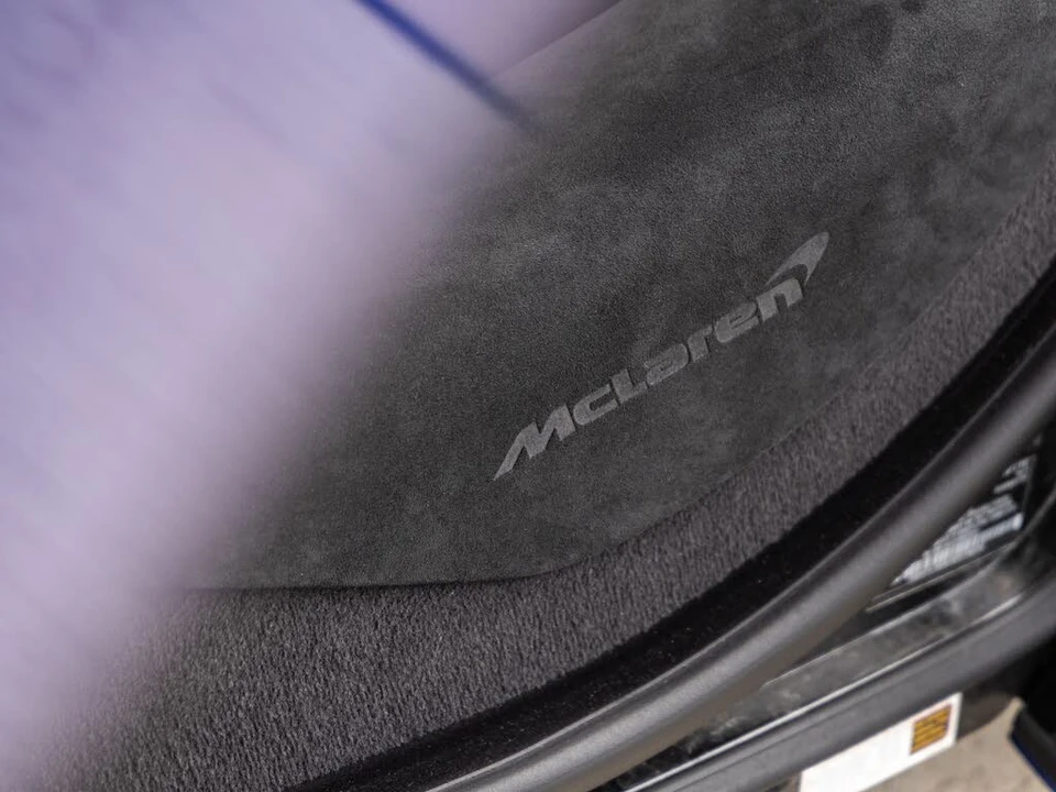 2026 McLaren 750S Coupe - Image 28 of 31