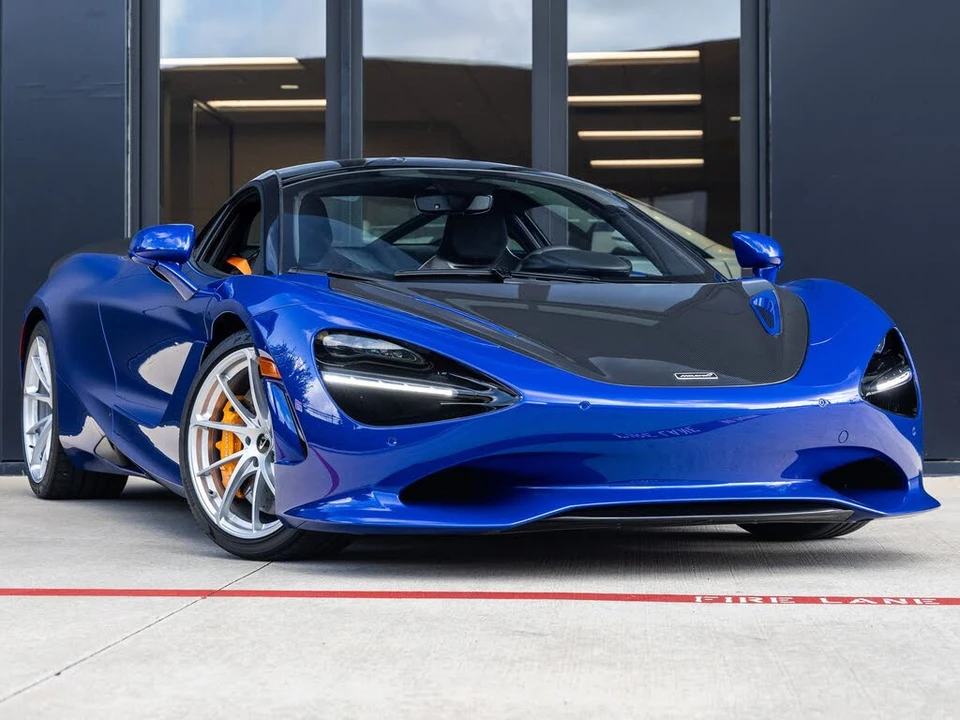 2026 McLaren 750S Coupe - Image 3 of 31