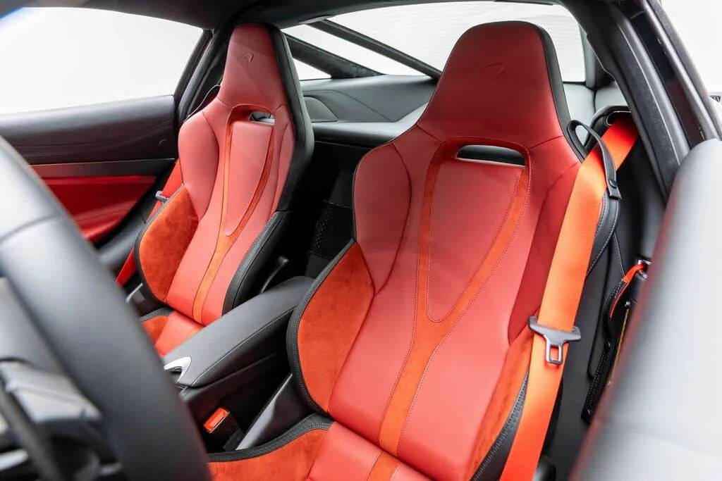 2026 McLaren 750S Coupe - Image 11 of 31