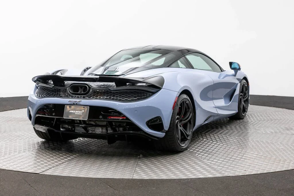 2026 McLaren 750S Coupe - Image 21 of 31