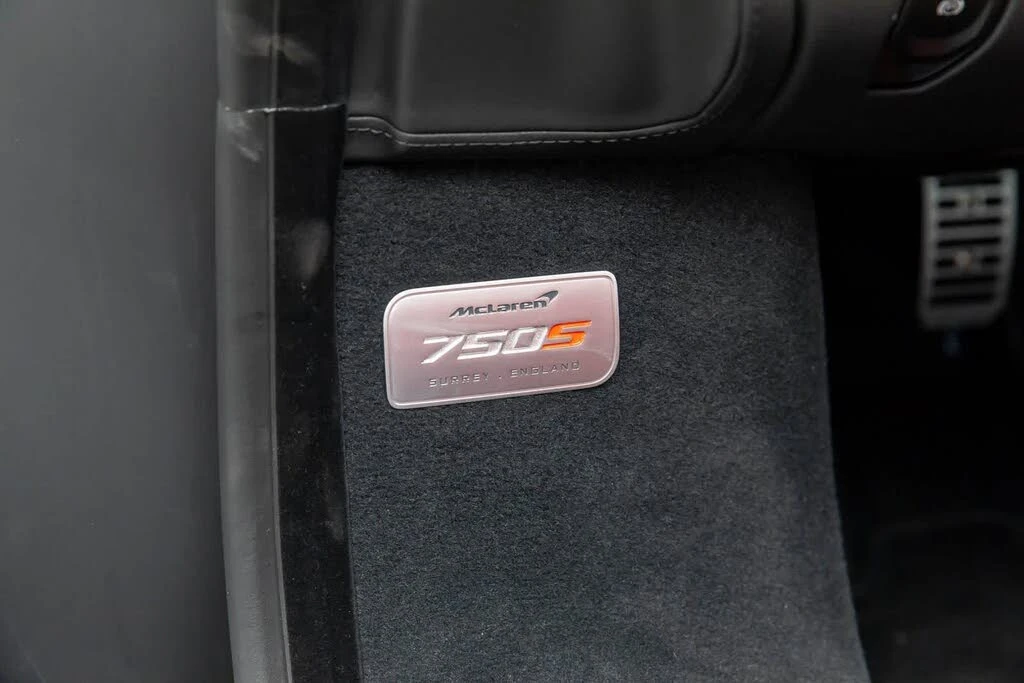 2026 McLaren 750S Coupe - Image 7 of 31