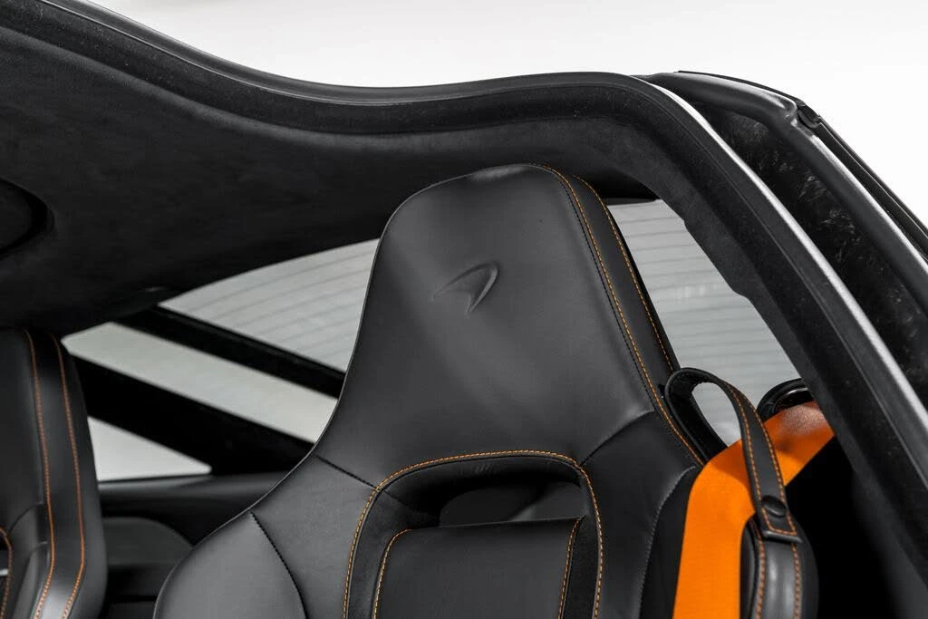 2026 McLaren 750S Coupe - Image 18 of 31