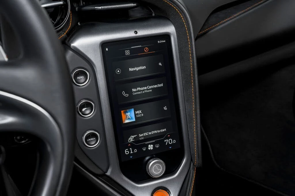 2026 McLaren 750S Coupe - Image 22 of 31