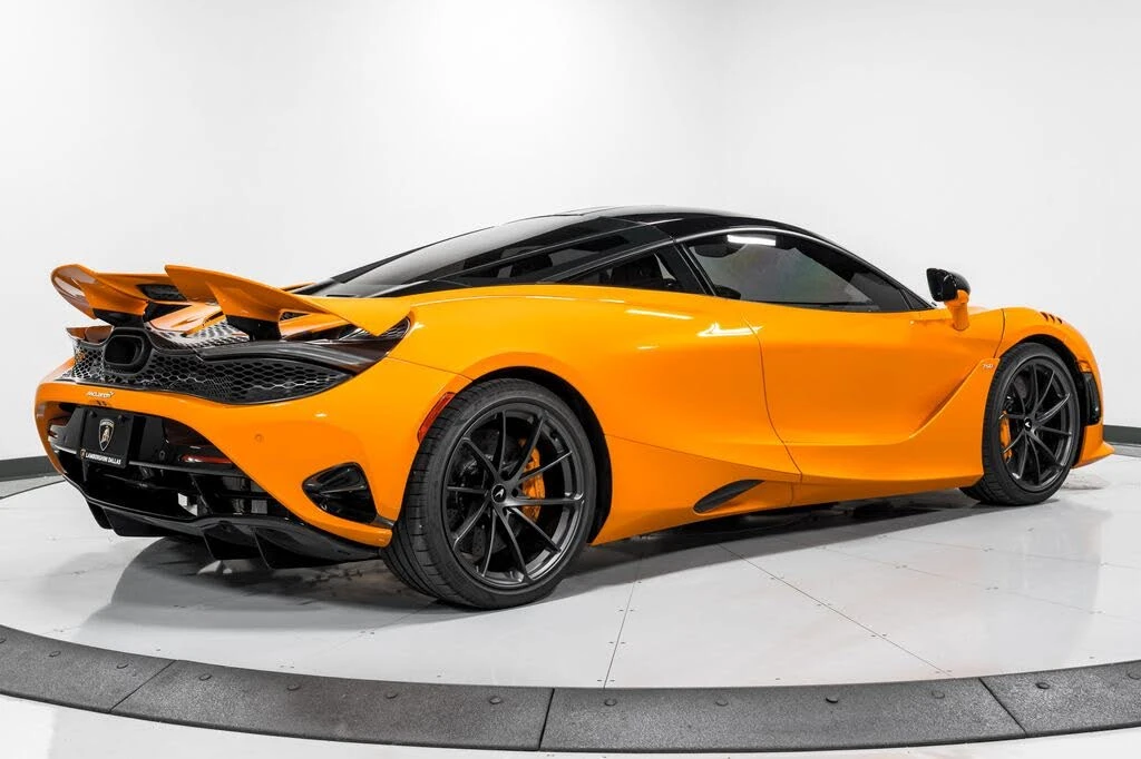 2026 McLaren 750S Coupe - Image 3 of 31