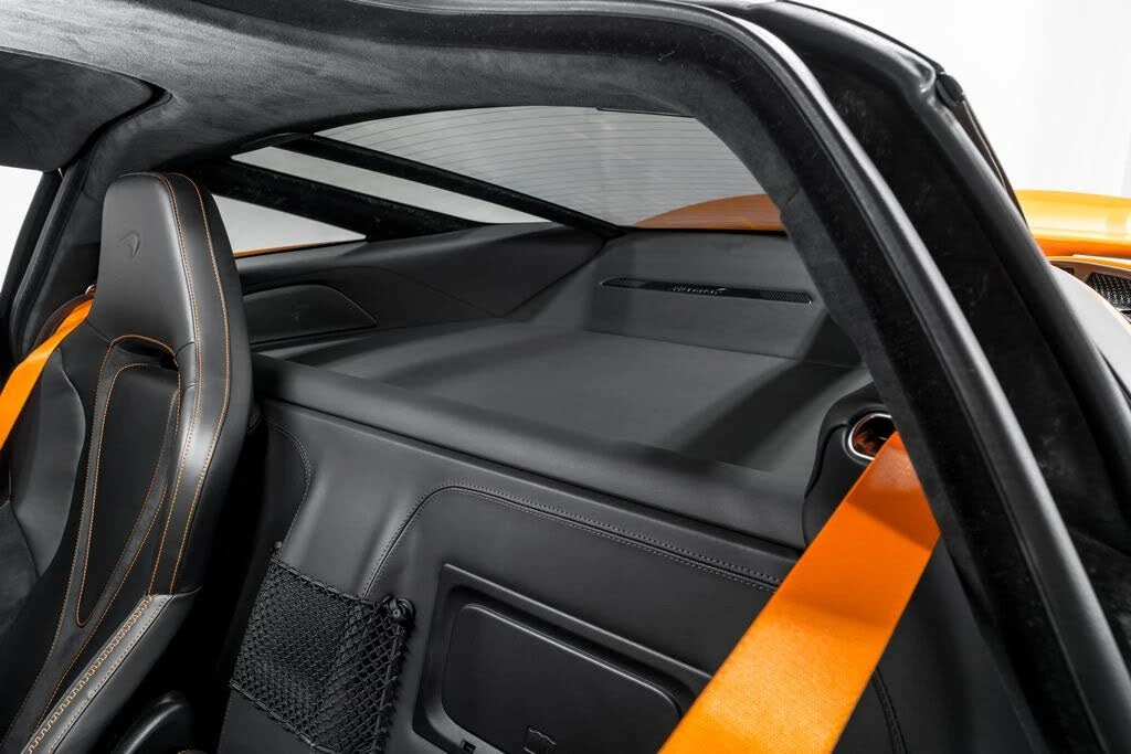 2026 McLaren 750S Coupe - Image 26 of 31