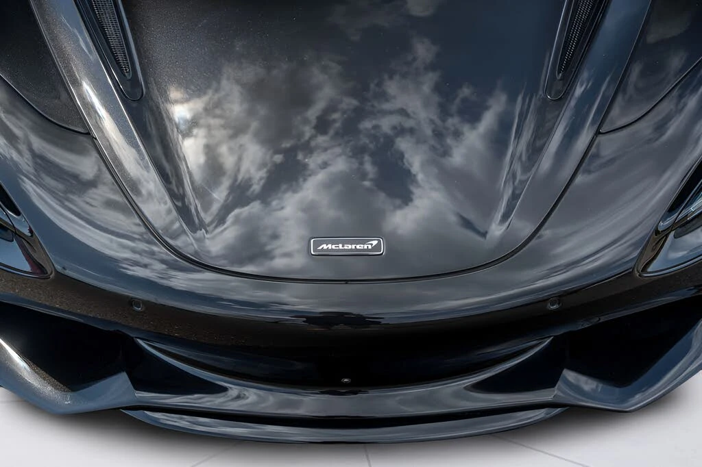 2026 McLaren 750S Coupe - Image 25 of 31