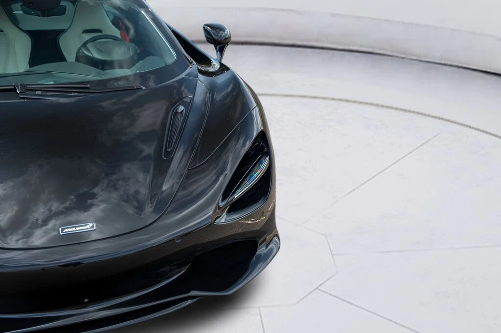 2026 McLaren 750S Coupe - Image 26 of 31