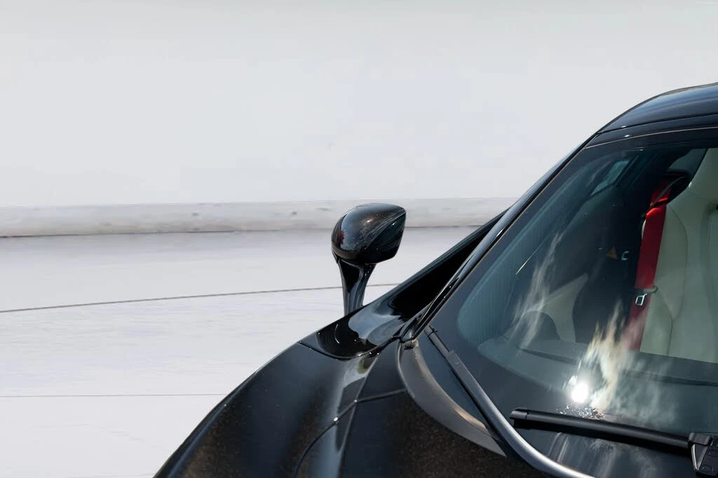 2026 McLaren 750S Coupe - Image 27 of 31