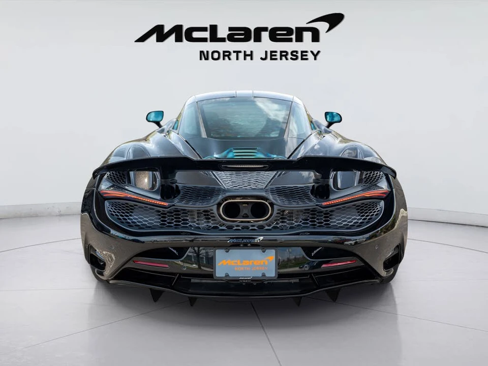 2026 McLaren 750S Coupe - Image 31 of 31