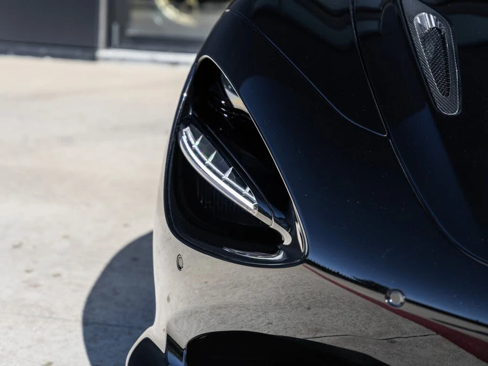 2026 McLaren 750S Coupe - Image 20 of 31