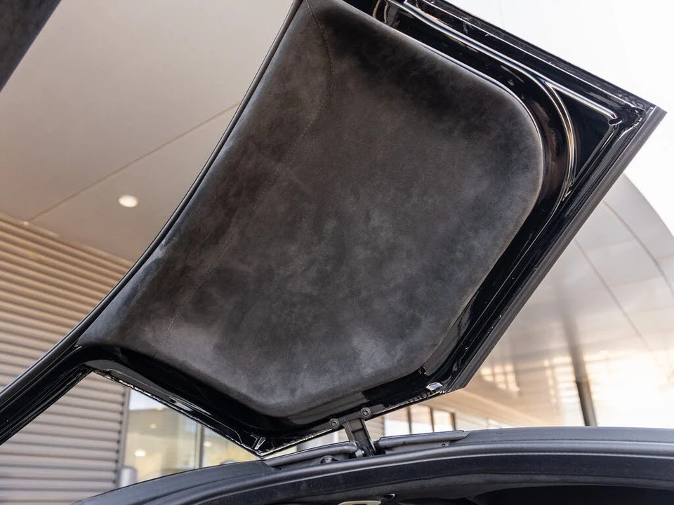 2026 McLaren 750S Coupe - Image 26 of 31