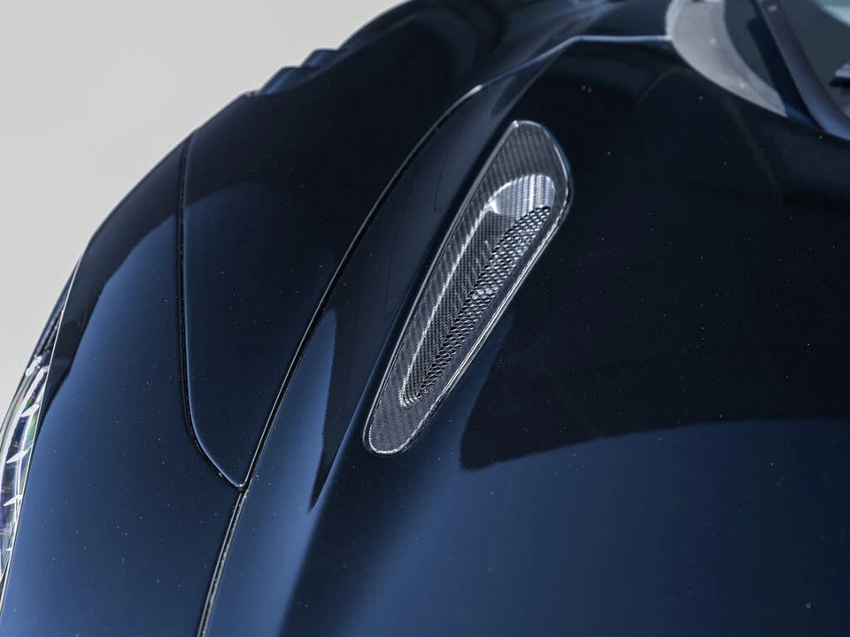 2026 McLaren 750S Coupe - Image 21 of 31