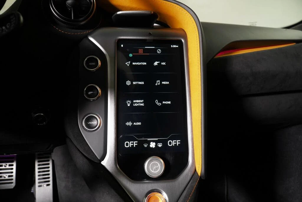 2026 McLaren 750S Coupe - Image 23 of 31