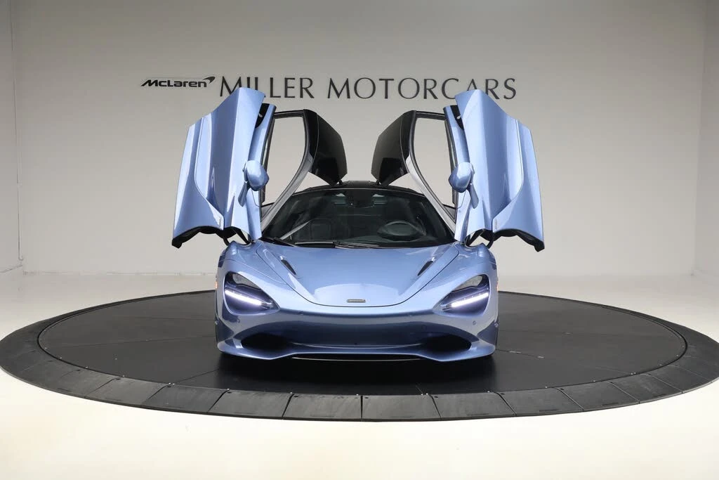 2026 McLaren 750S Coupe - Image 13 of 29