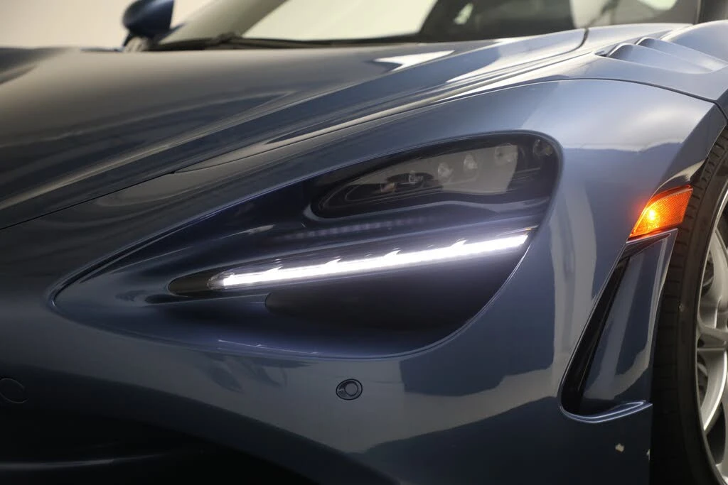 2026 McLaren 750S Coupe - Image 27 of 29