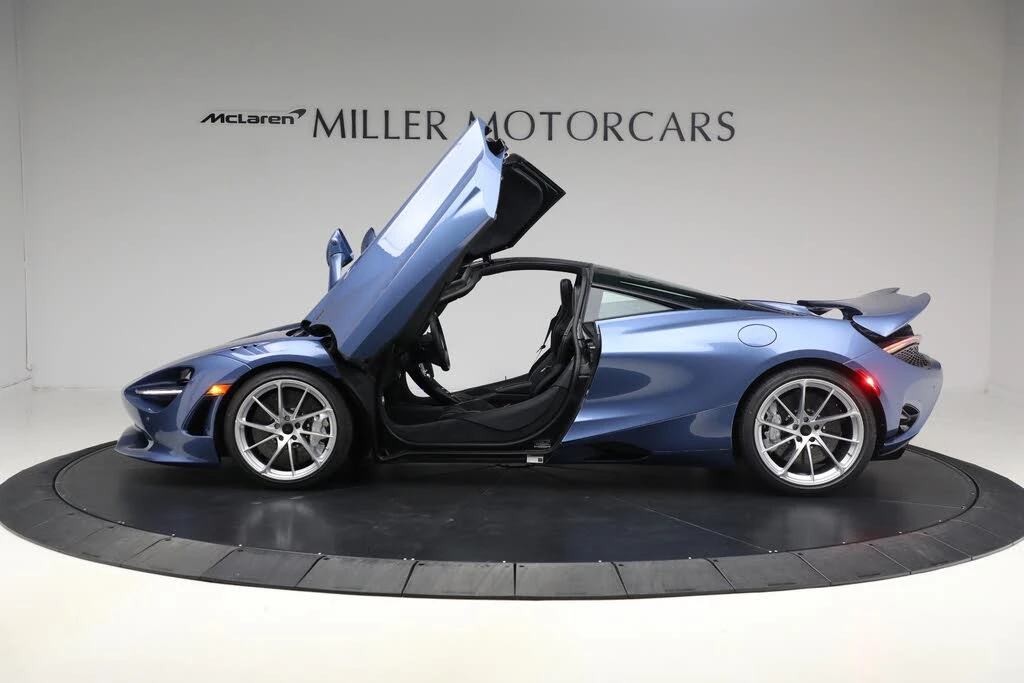 2026 McLaren 750S Coupe - Image 15 of 29
