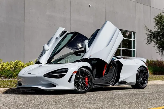 2026 McLaren 750S Coupe