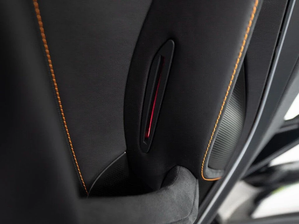2026 McLaren 750S Coupe - Image 11 of 31