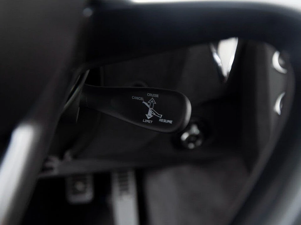 2026 McLaren 750S Coupe - Image 30 of 31